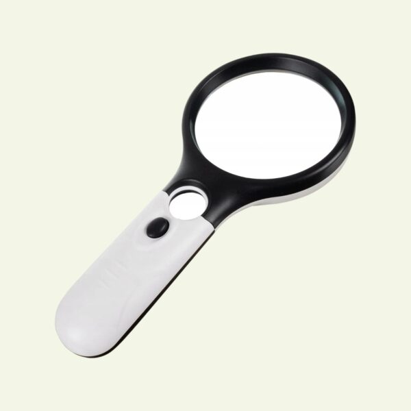 Loep met LED-verlichting voor het eenvoudig opsporen van plagen